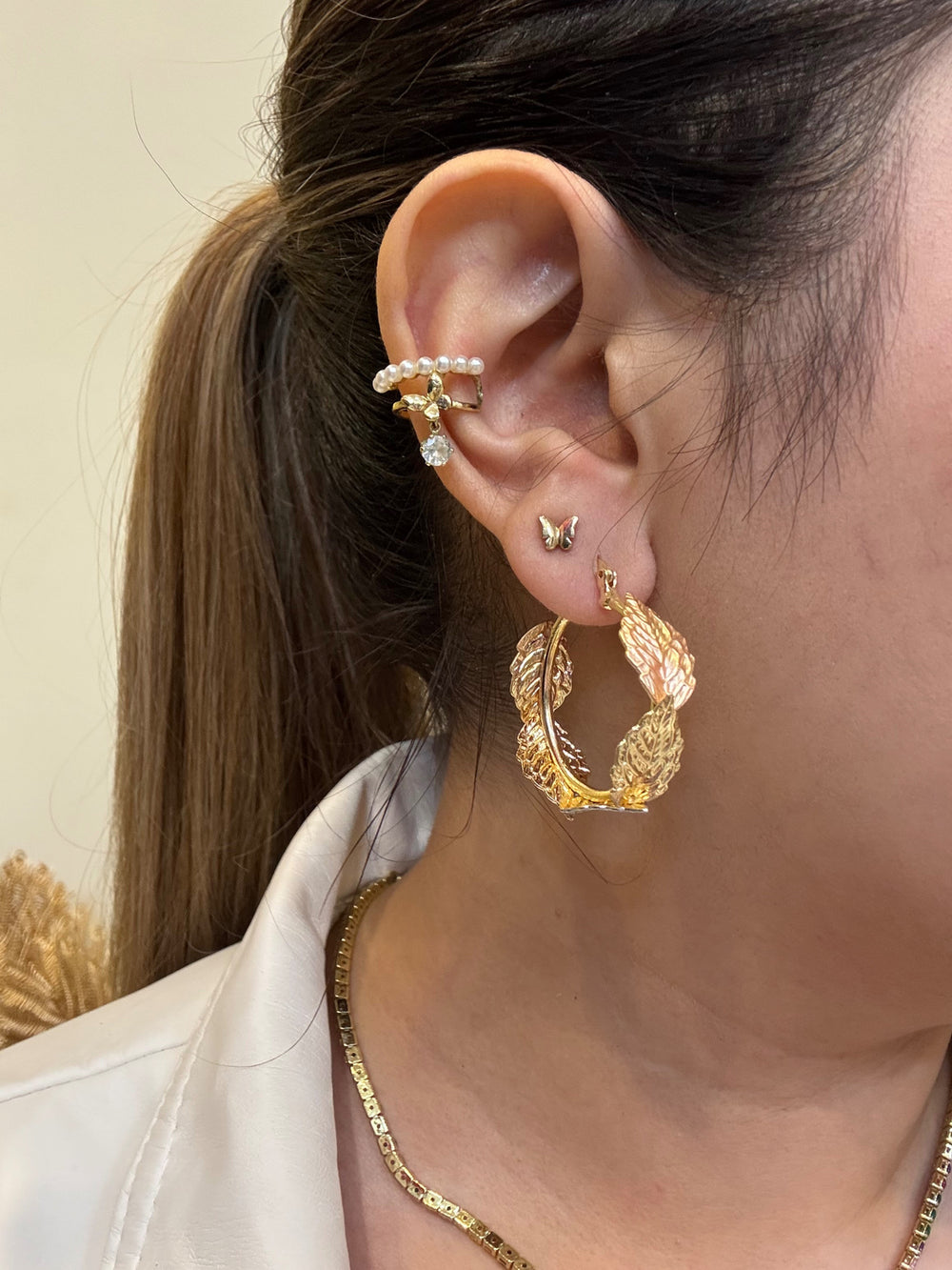 Aretes de acero hecho en Colombia