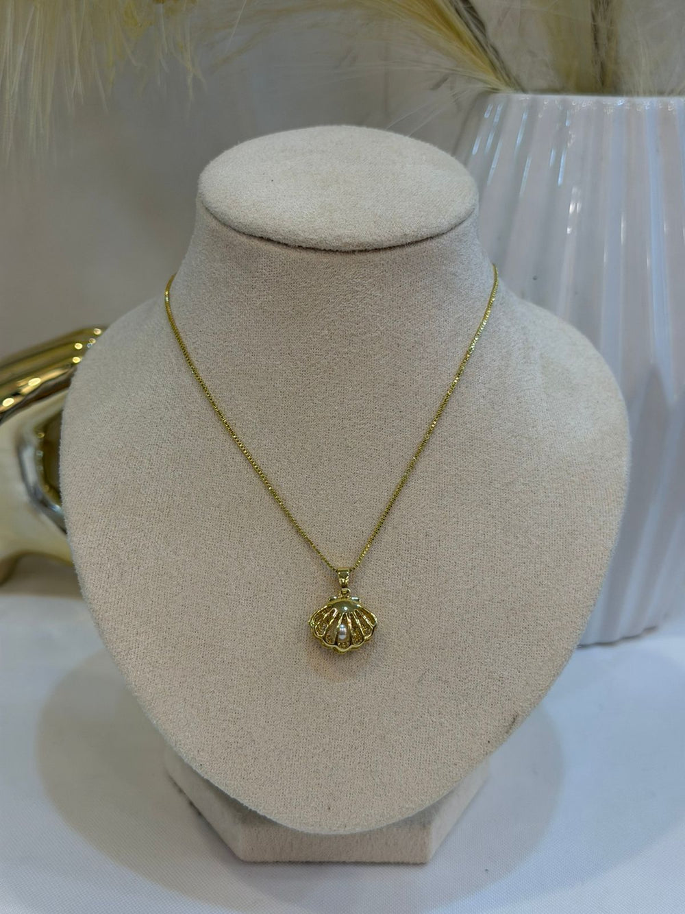 Collar conchita