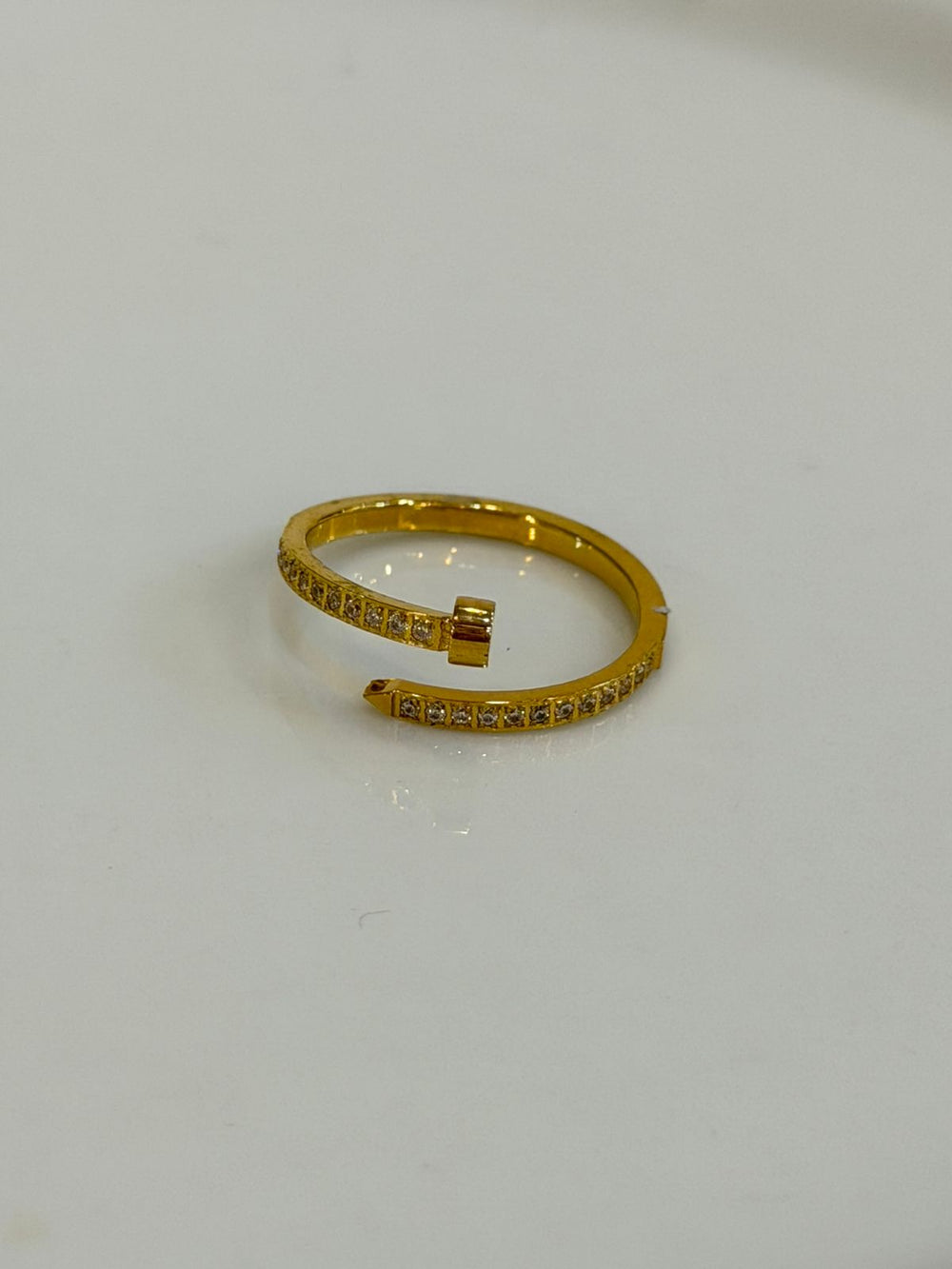 Anillo Clavo