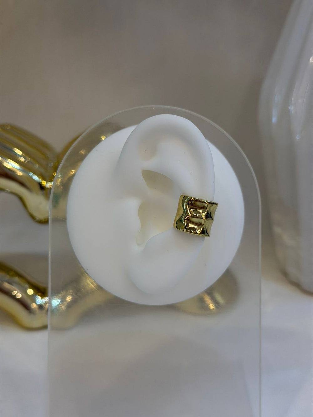 Earcuff
