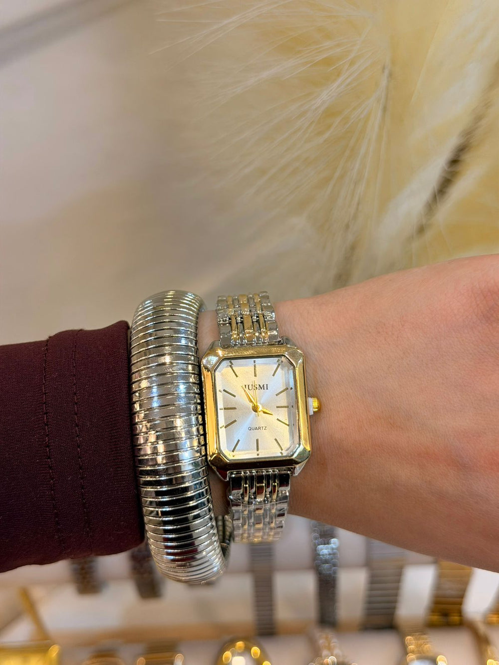 Reloj Leonela