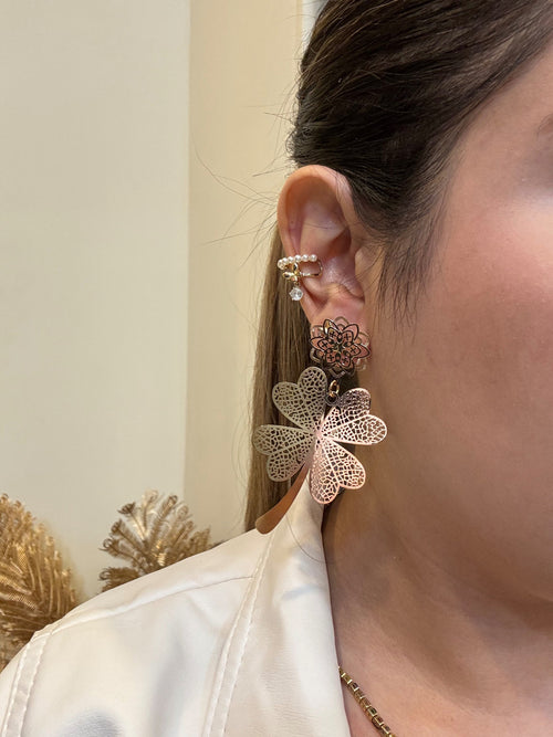 Aretes de acero hecho en Colombia