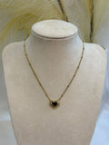Collar corazon negro