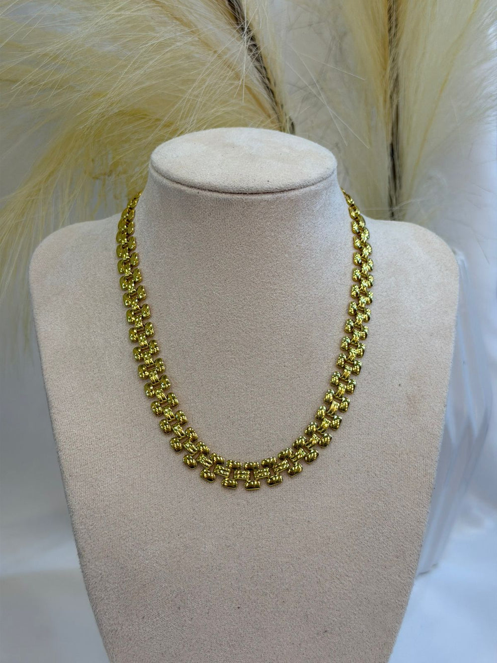 Collar Riva