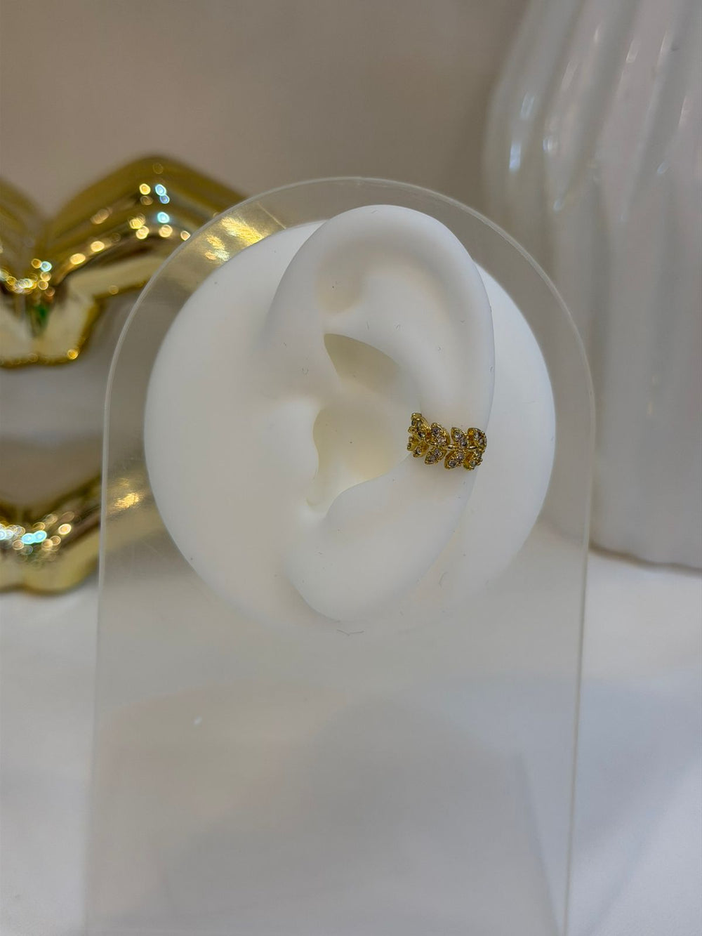 Earcuff