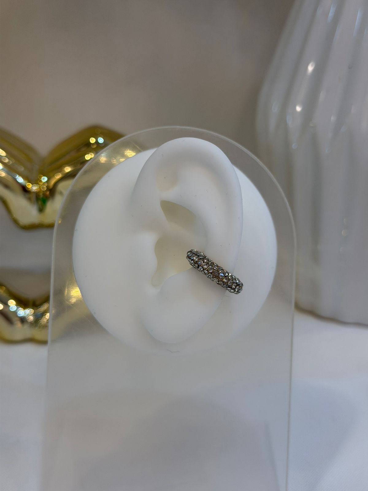 Earcuff