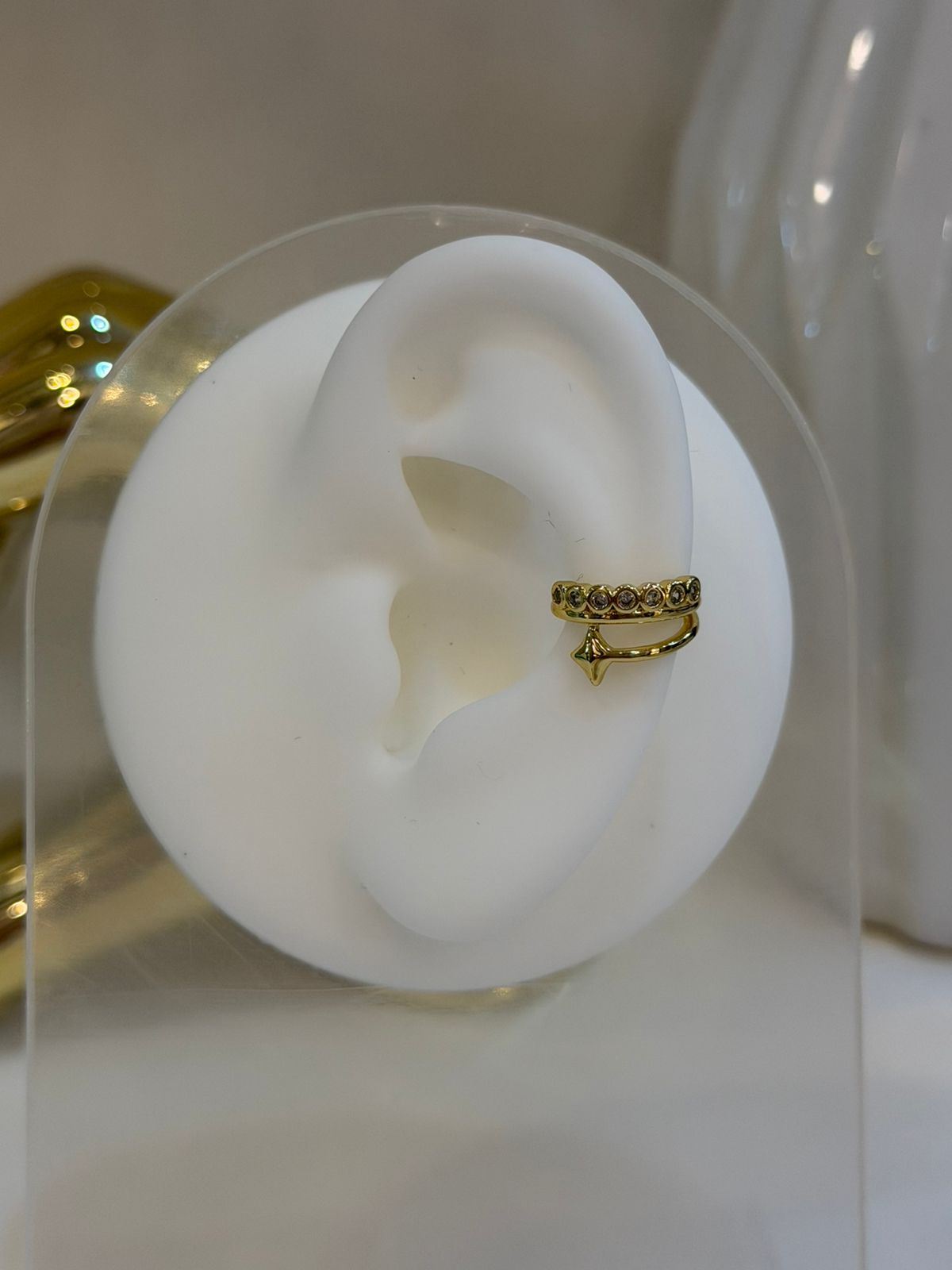 Earcuff