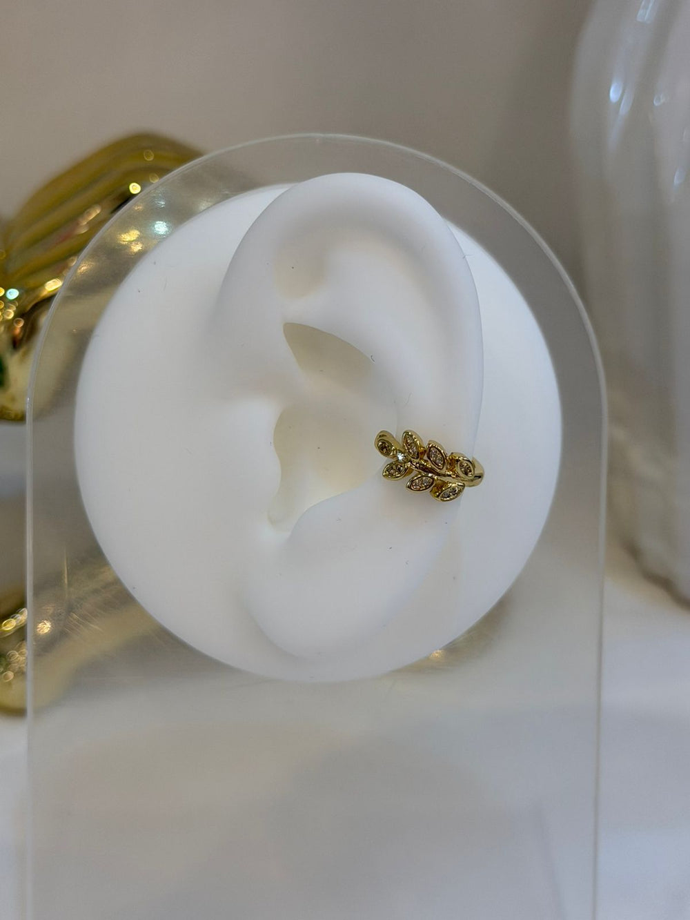 Earcuff