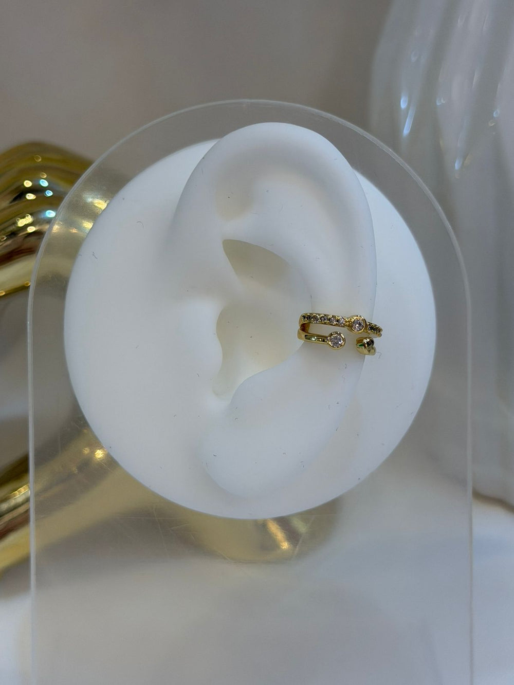 Earcuff