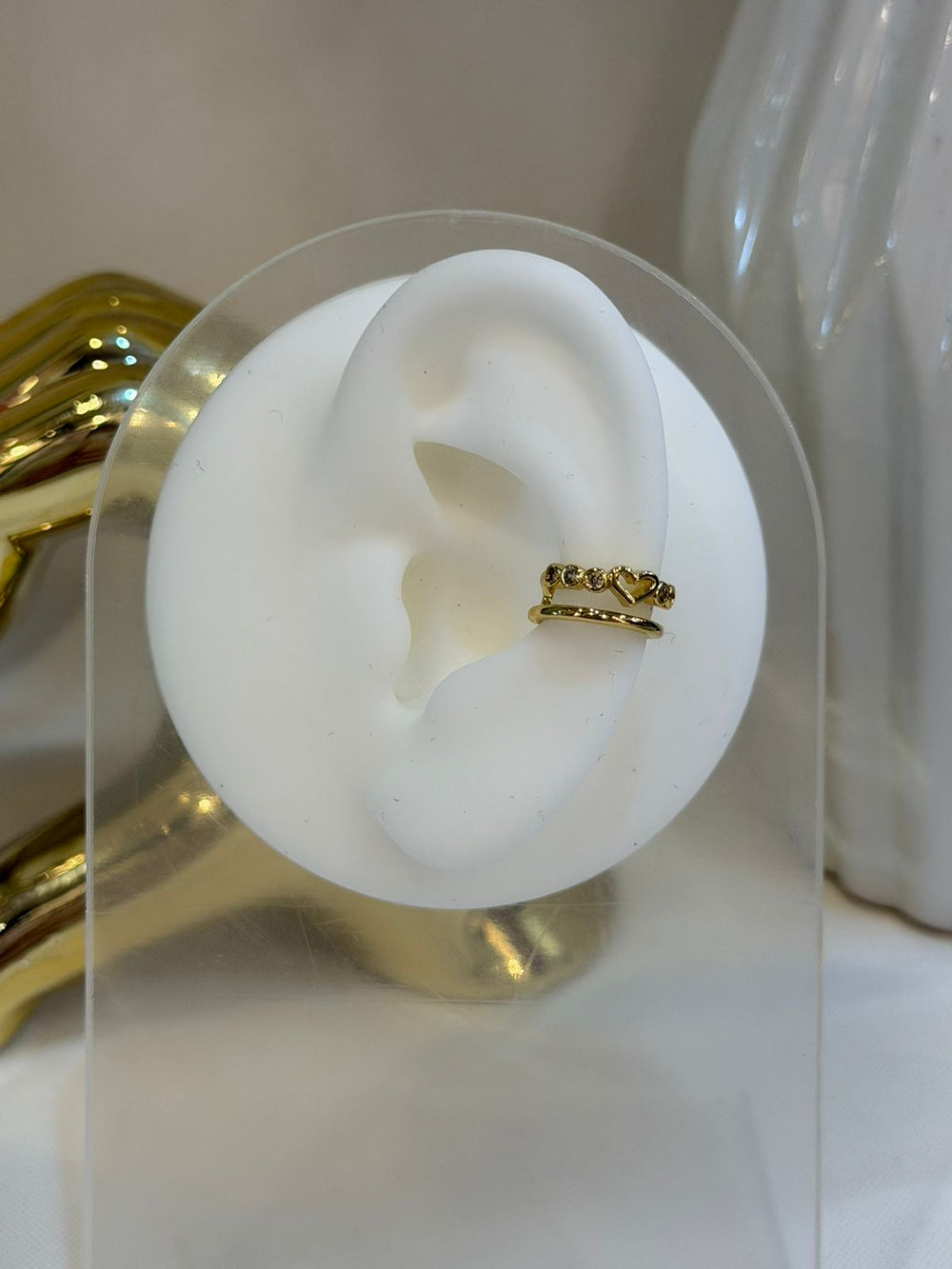 Earcuff