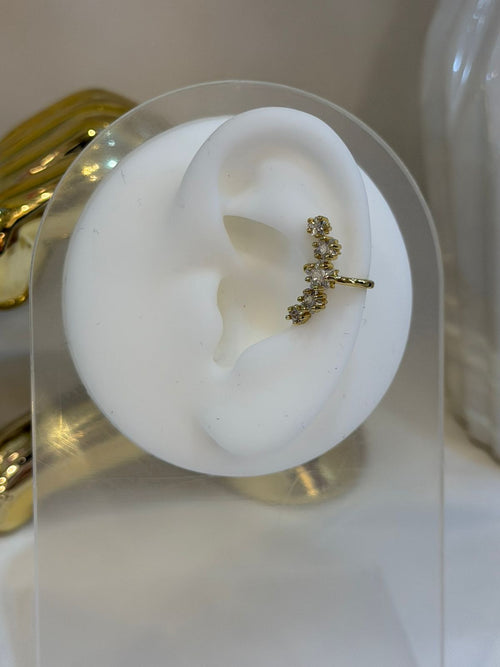 Earcuff